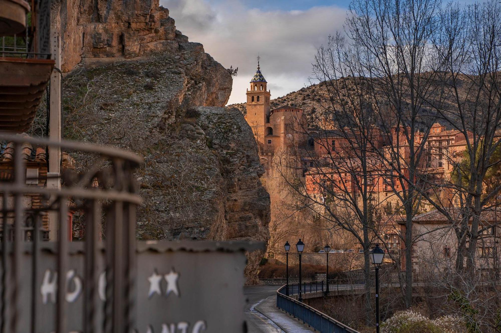 Hotel - Restaurante Prado Del Navazo Albarracín Dış mekan fotoğraf