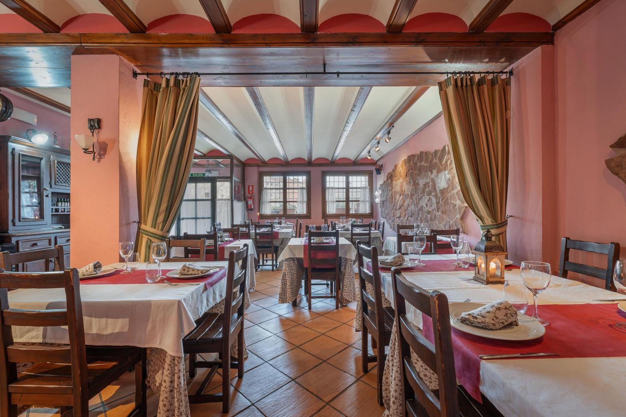 Hotel - Restaurante Prado Del Navazo Albarracín Dış mekan fotoğraf