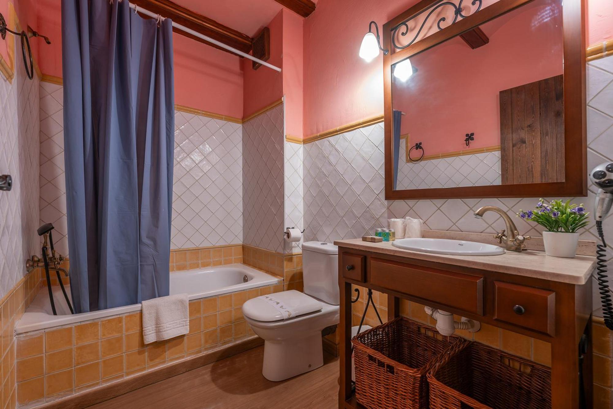 Hotel - Restaurante Prado Del Navazo Albarracín Dış mekan fotoğraf