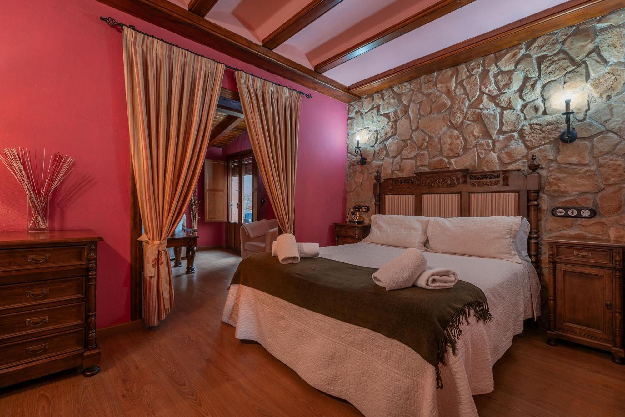 Hotel - Restaurante Prado Del Navazo Albarracín Dış mekan fotoğraf