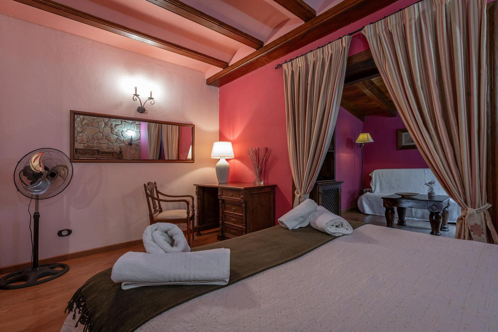 Hotel - Restaurante Prado Del Navazo Albarracín Dış mekan fotoğraf